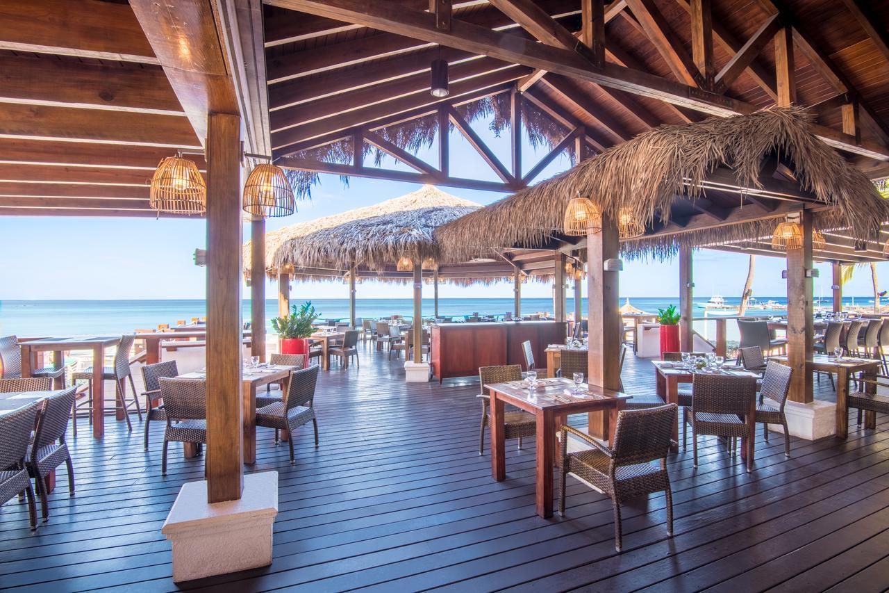 All Inclusive Holiday Inn Resort Aruba - Beach Resort & Casino By Ihg Palm Beach Exterior foto
