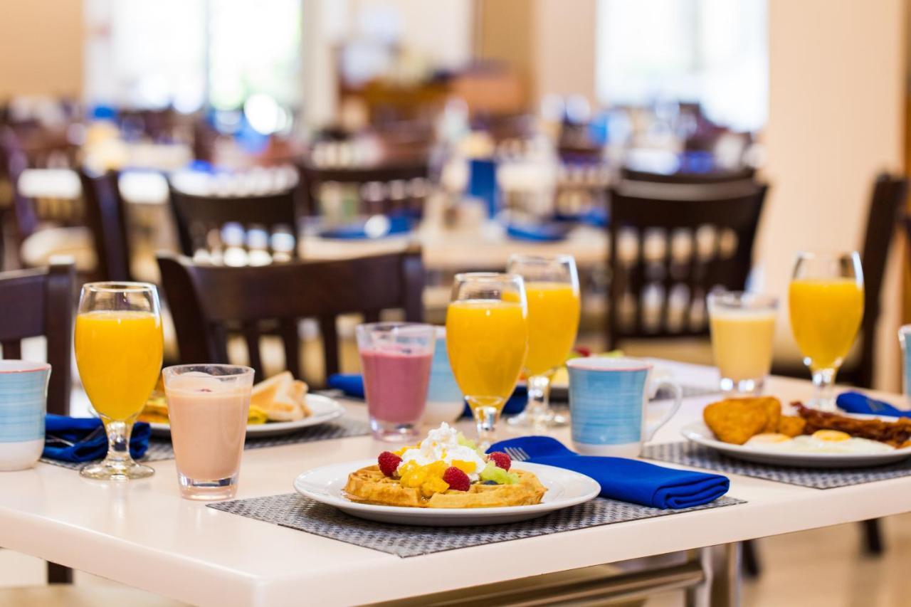 All Inclusive Holiday Inn Resort Aruba - Beach Resort & Casino By Ihg Palm Beach Exterior foto
